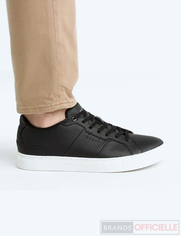 guess-baskets-homme-noir-todi-sneakers-fmttoiele12