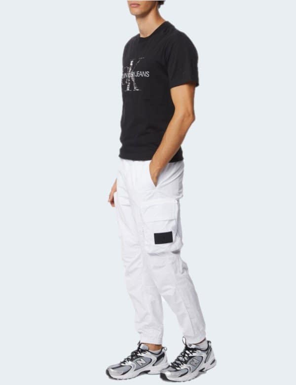 calvin-klein-jeans-pantalon-cargo-homme-blanc